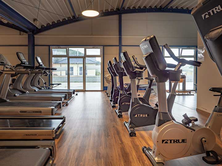 Trainingsbereich im Charisma Reha- und Gesundheitszentrum